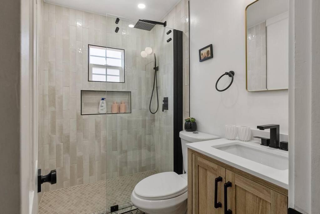 Central La Hub Nearby Dodgers, Pasadena & Downtown Лос Анджелис Екстериор снимка